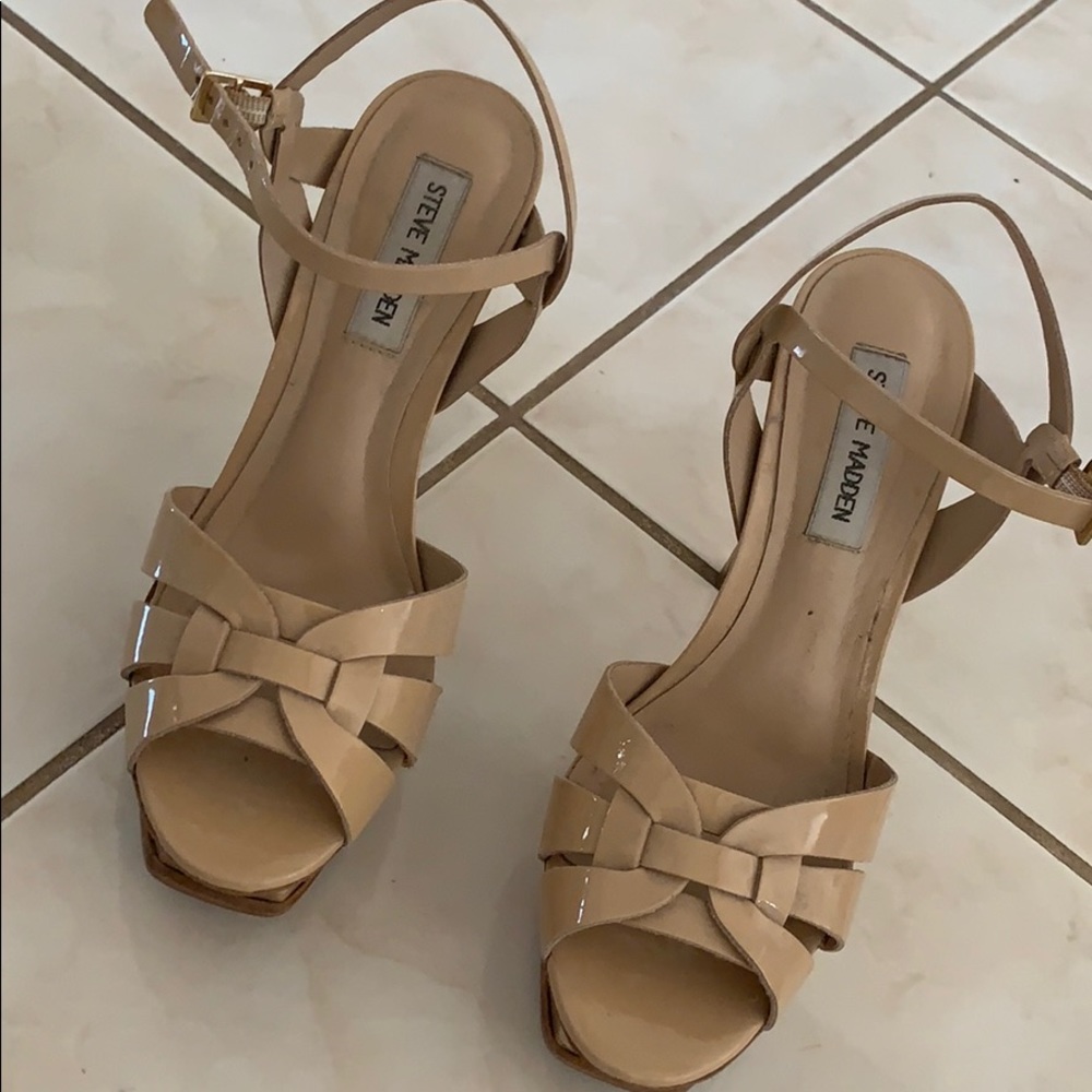Steve Madden Pumps